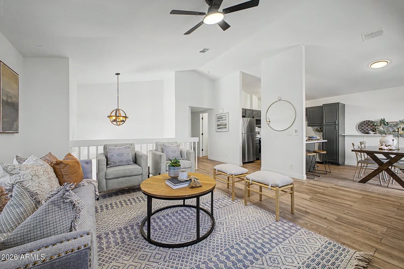 4021 Amberwood Dr, Phoenix, AZ 85048