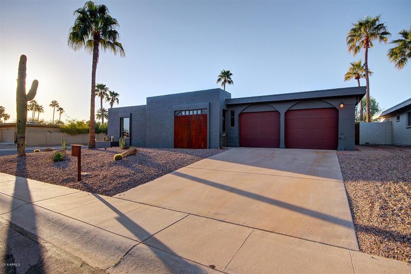 4021 E Cannon Dr, Phoenix, AZ 85028