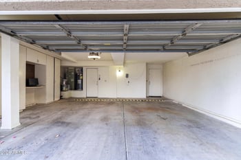 4021 E Laurel Ln, Phoenix, AZ 85028