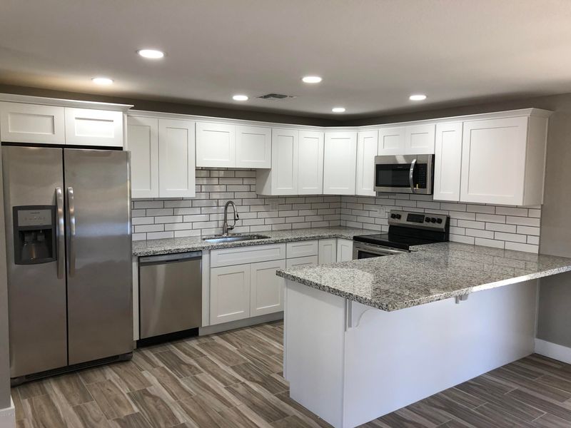 4021 E Sheena Dr, Phoenix, AZ 85032