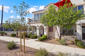 4021 Pony Ln #101, Gilbert, AZ 85295