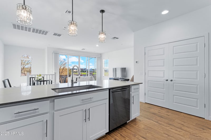 4021 Pony Ln #101, Gilbert, AZ 85295