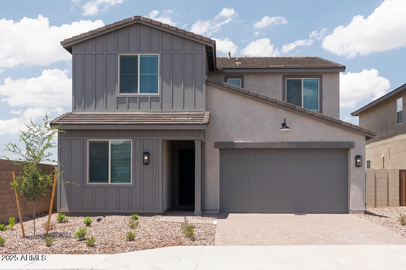 40218 Alegre Dr, San Tan Valley, AZ 85140