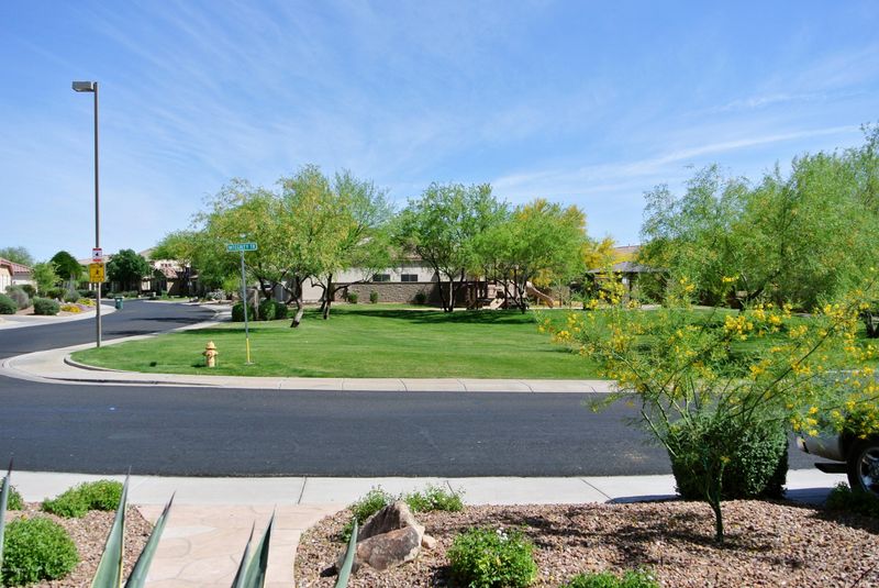 40218 N Integrity Trl, Anthem, AZ 85086