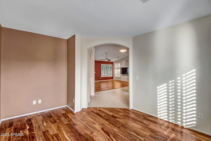 4022 156th Dr, Goodyear, AZ 85395