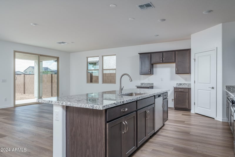 4022 178th Ln, Goodyear, AZ 85338