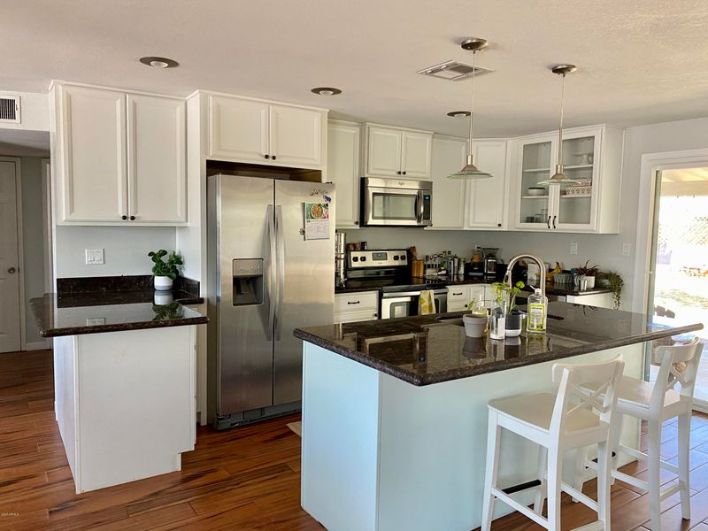 4022 E Gelding Dr, Phoenix, AZ 85032