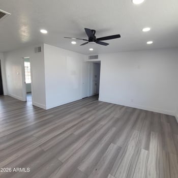 4022 55th Ave, Phoenix, AZ 85031