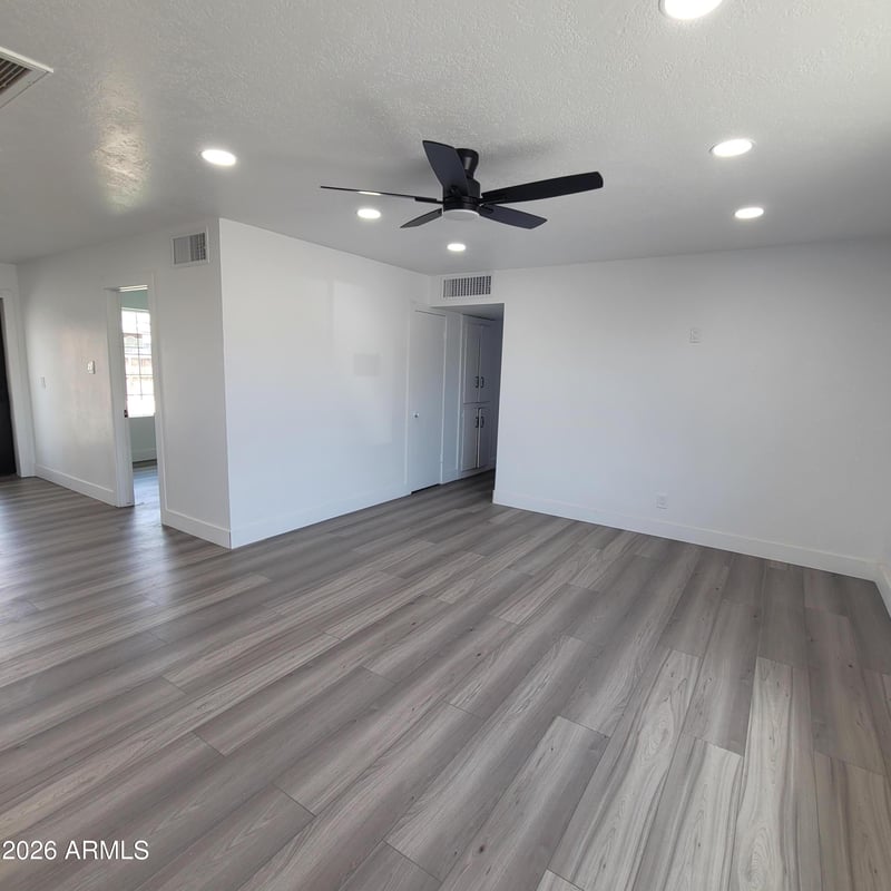 4022 N 55th Ave, Phoenix, AZ 85031