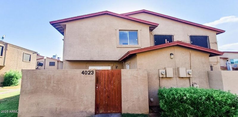 4023 W Mesquite Ln, Phoenix, AZ 85019