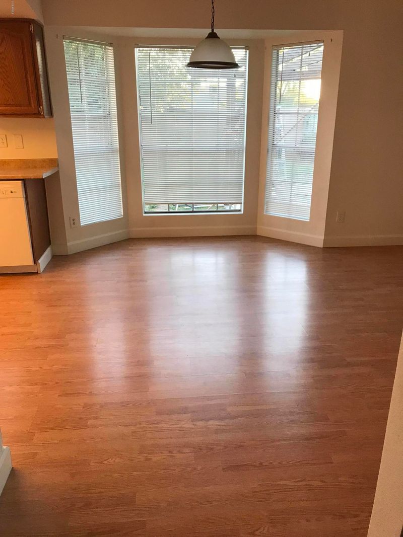 4023 W Villa Rita Dr, Glendale, AZ 85308