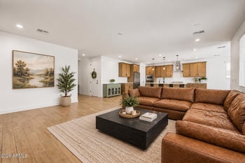 40234 Alegre Dr, San Tan Valley, AZ 85140
