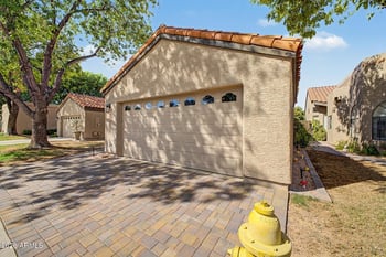 4024 E Paradise Dr, Phoenix, AZ 85028