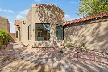 4024 E Paradise Dr, Phoenix, AZ 85028
