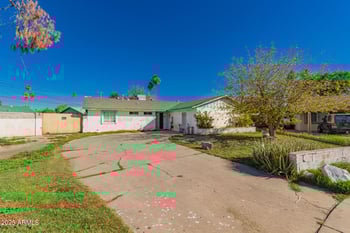 4025 59th Dr, Phoenix, AZ 85033