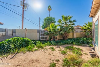 4025 59th Dr, Phoenix, AZ 85033