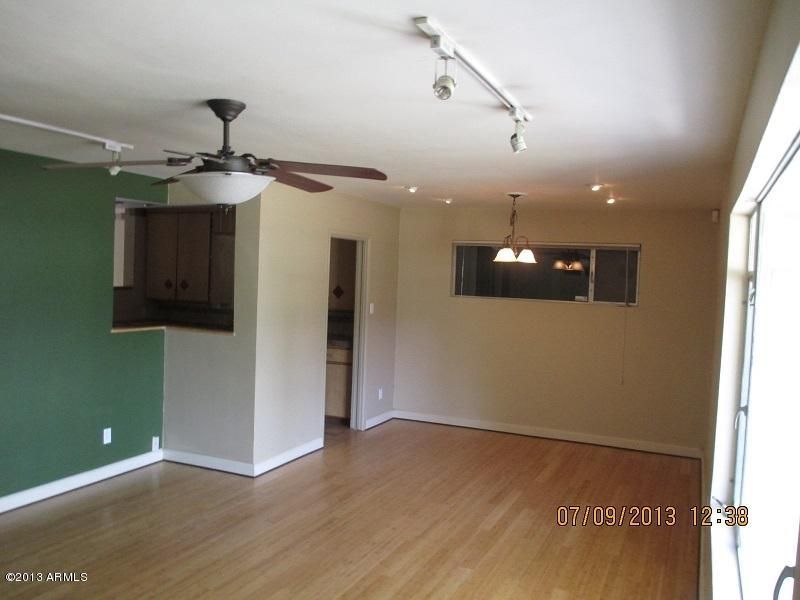 4025 E Mitchell Dr, Phoenix, AZ 85018