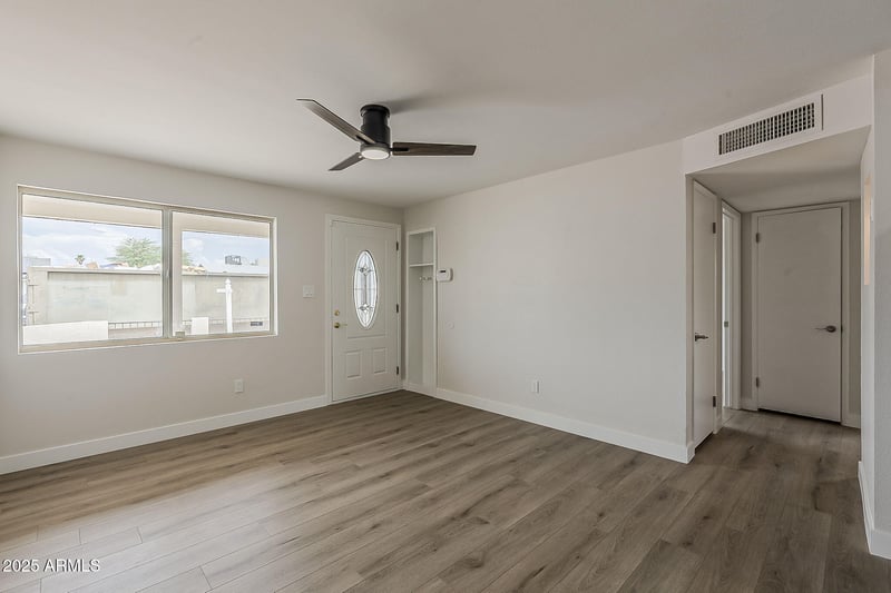 4025 Surrey Ave, Phoenix, AZ 85032