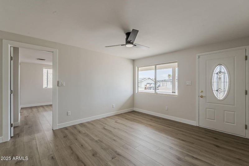 4025 Surrey Ave, Phoenix, AZ 85032