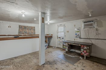 4025 Surrey Ave, Phoenix, AZ 85032