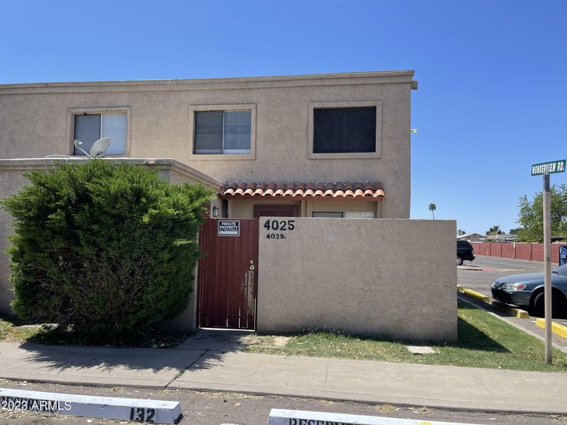 4025 W Wonderview Rd, Phoenix, AZ 85019