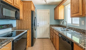 4026 E Carson Rd, Phoenix, AZ 85042