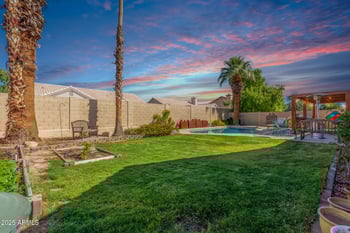 4026 Summerhaven Dr, Phoenix, AZ 85044