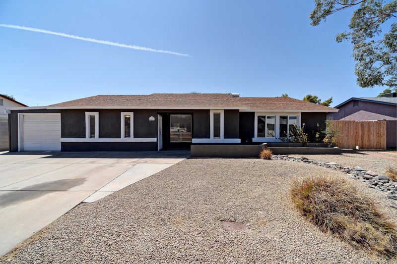 4027 E Campo Bello Dr, Phoenix, AZ 85032