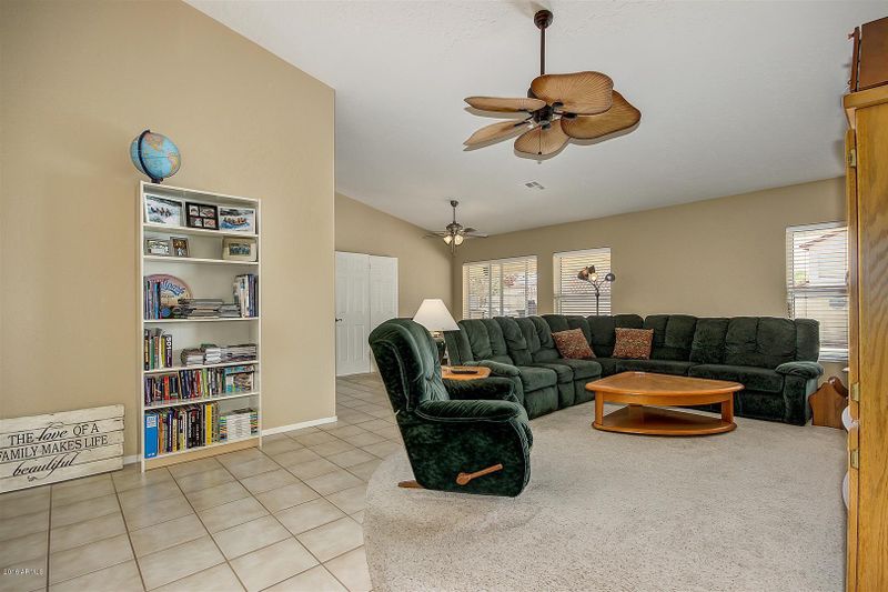 4027 E Tonto St, Phoenix, AZ 85044