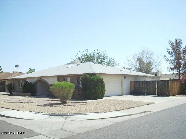 4027 W Calavar Rd, Phoenix, AZ 85053