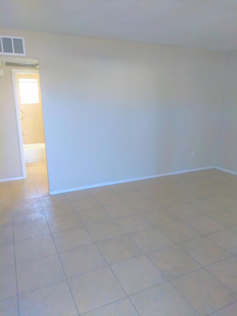 4027 W Holly St, Phoenix, AZ 85009