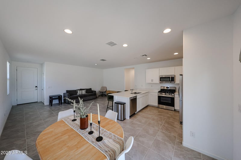 4028 111th Ave, Tolleson, AZ 85353