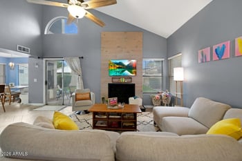 4028 Chama Dr, Glendale, AZ 85310