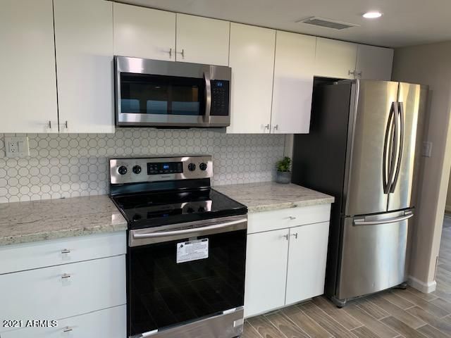4028 W Griswold Rd, Phoenix, AZ 85051