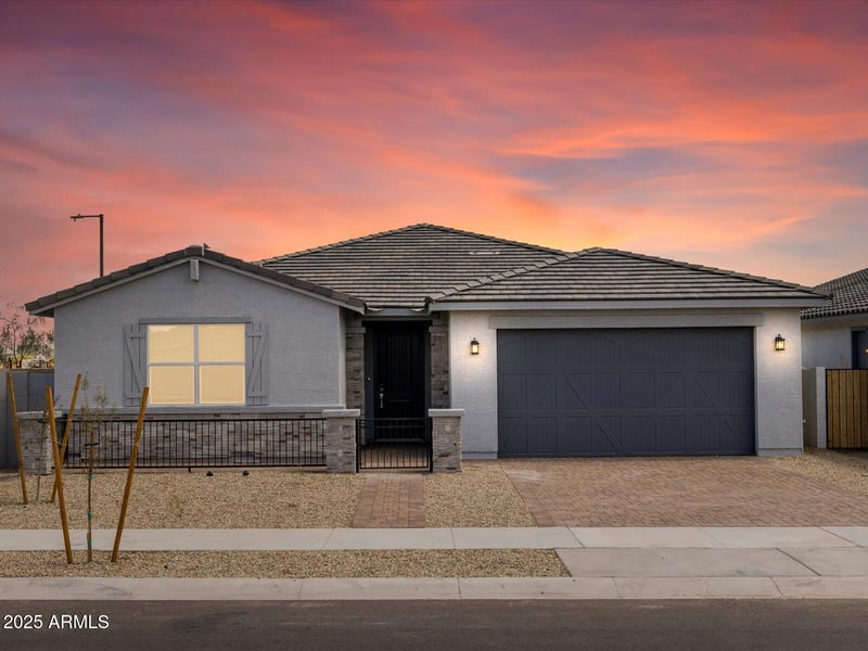 4029 176th Dr, Goodyear, AZ 85338