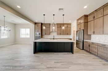 4029 Silverdale Rd, San Tan Valley, AZ 85144