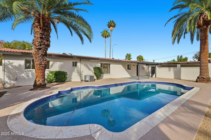 403 W Gail Dr, Chandler, AZ 85225