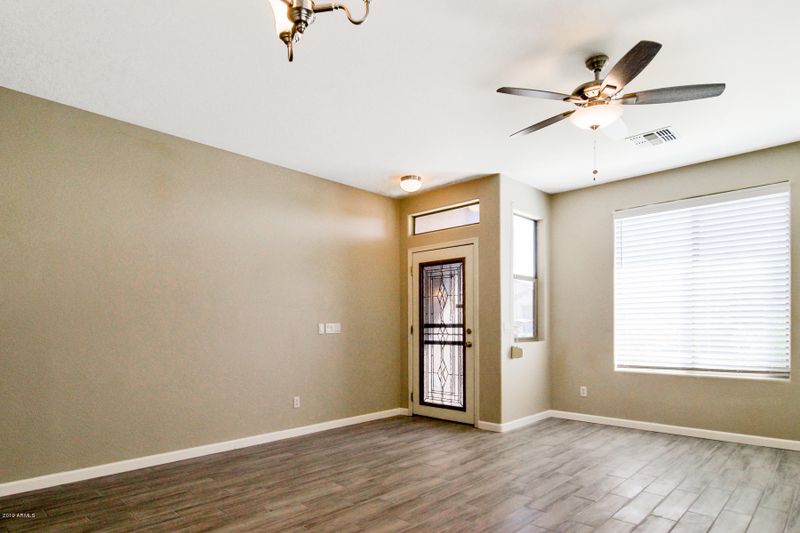 4030 E Saint John Rd, Phoenix, AZ 85032