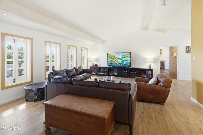 4030 E Stanford Dr, Phoenix, AZ 85018