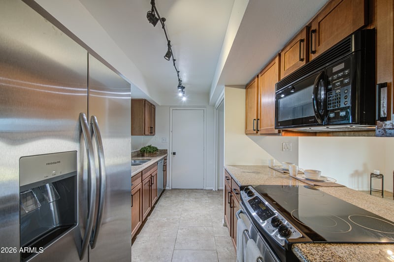 4031 W Denton Ln, Phoenix, AZ 85019