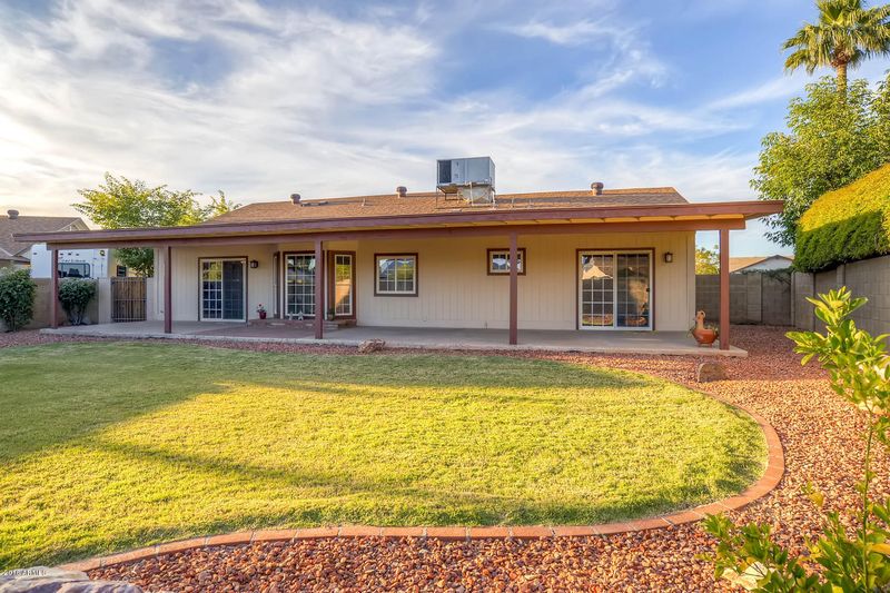 4031 W Villa Rita Dr, Glendale, AZ 85308