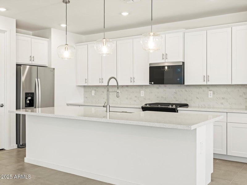 4032 176th Dr, Goodyear, AZ 85338