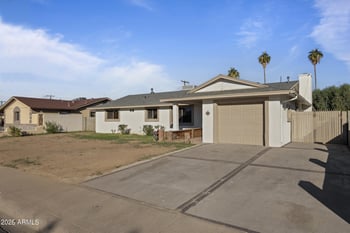 4033 78th Ave, Phoenix, AZ 85033