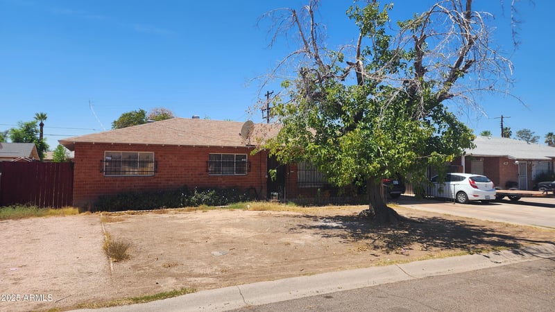 4033 Berridge Ln, Phoenix, AZ 85019