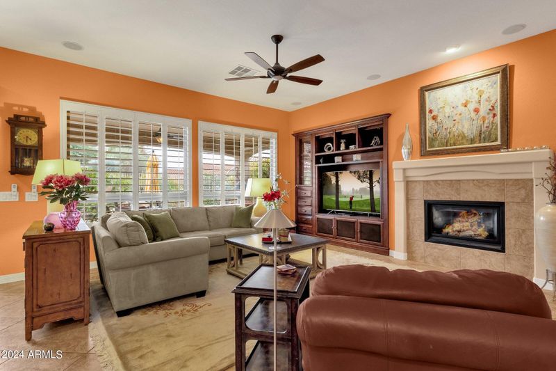 4033 E Sourwood Dr, Gilbert, AZ 85298