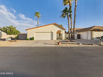 4033 Griswold Rd, Phoenix, AZ 85051