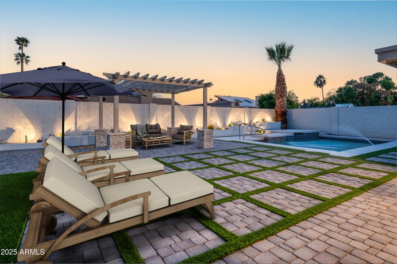 4033 W Sharon Ave, Phoenix, AZ 85029