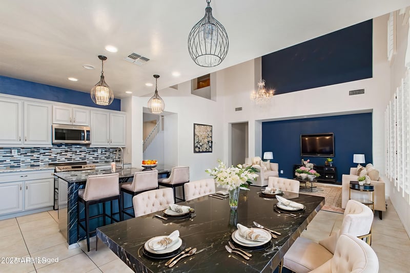 40332 High Noon Way, Phoenix, AZ 85086