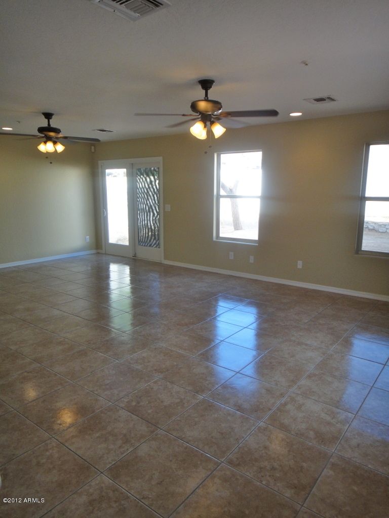 4034 E Camino St, Mesa, AZ 85205