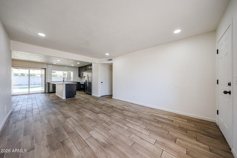 4034 E Windrose Dr, Phoenix, AZ 85032